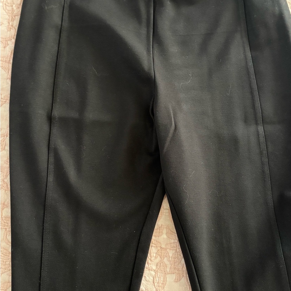 T Tahari Black capri shorts medium 30 x 22 dress up - Picture 3 of 5